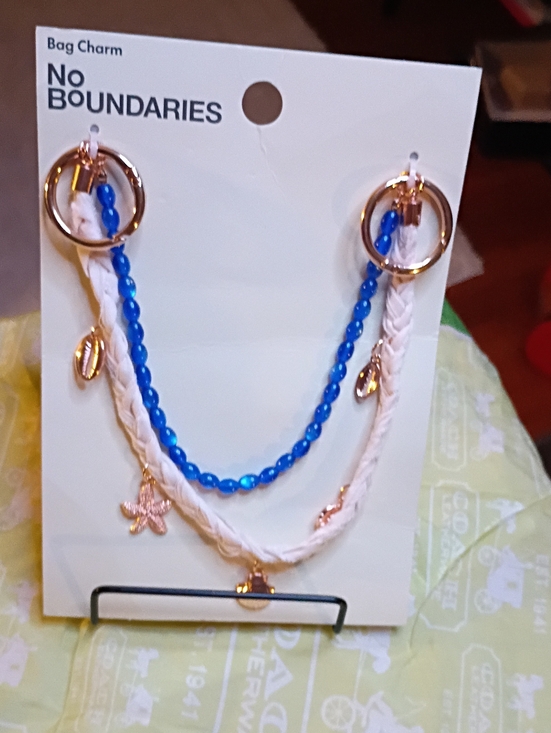 No Boundaries Accessories - Accessory